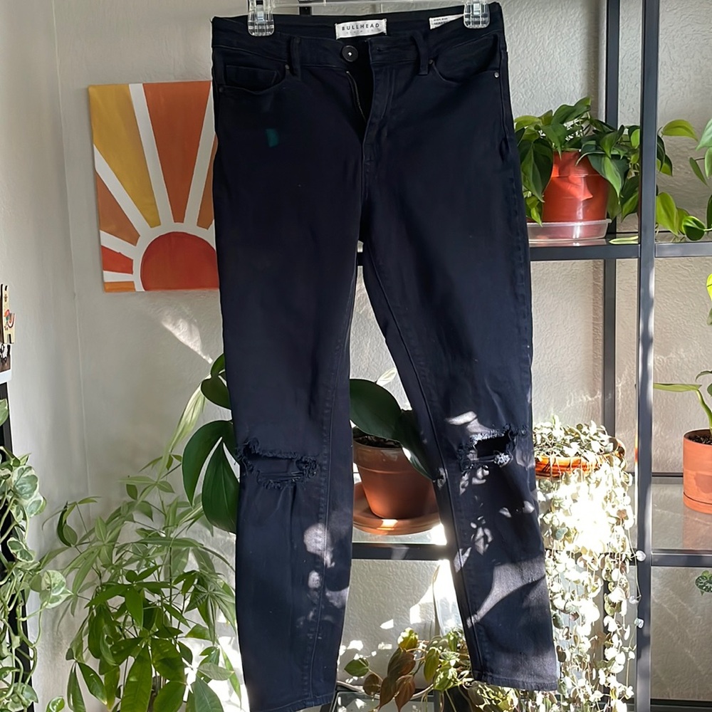 Bullhead womens black torn pants
